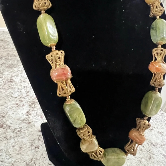 Miriam Haskell Necklace HTF “GLOWS!” - Picture 3 of 10